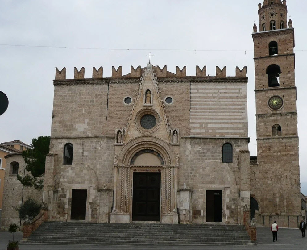Palazzo Thaulero, Italy